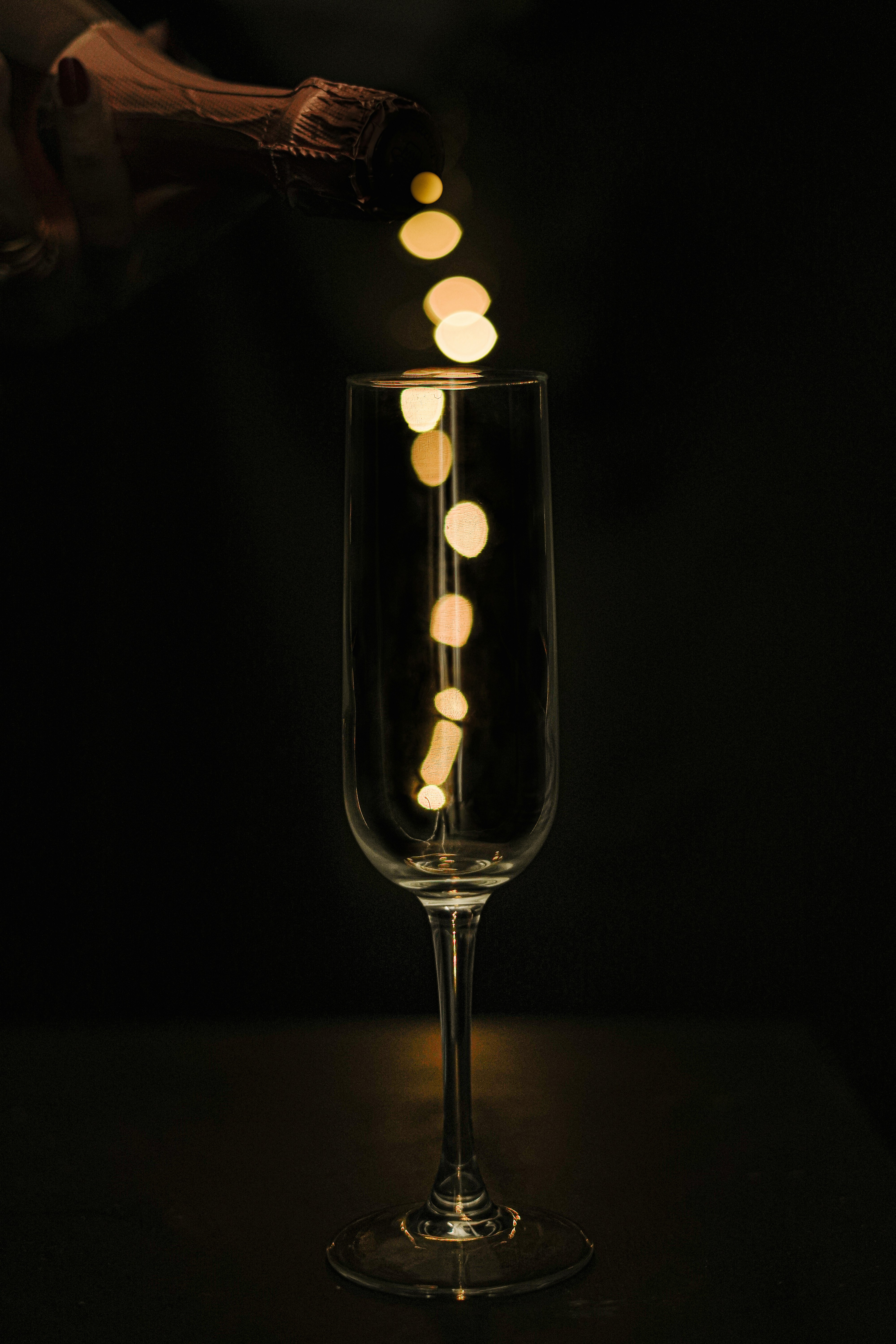 Crémant de Bourgogne Blanc Sec - Vin Blanc - Photo de Prchi Palwe - 101Pairing.com