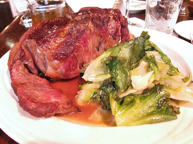 Mutton chops à l’anglaise - Photo de Jason Lam - 101Pairing.com