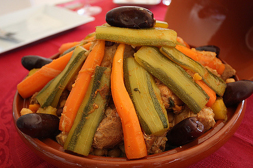 Salade de couscous et boulettes d’agneau - Photo de Javier Lastras - 101Pairing.com