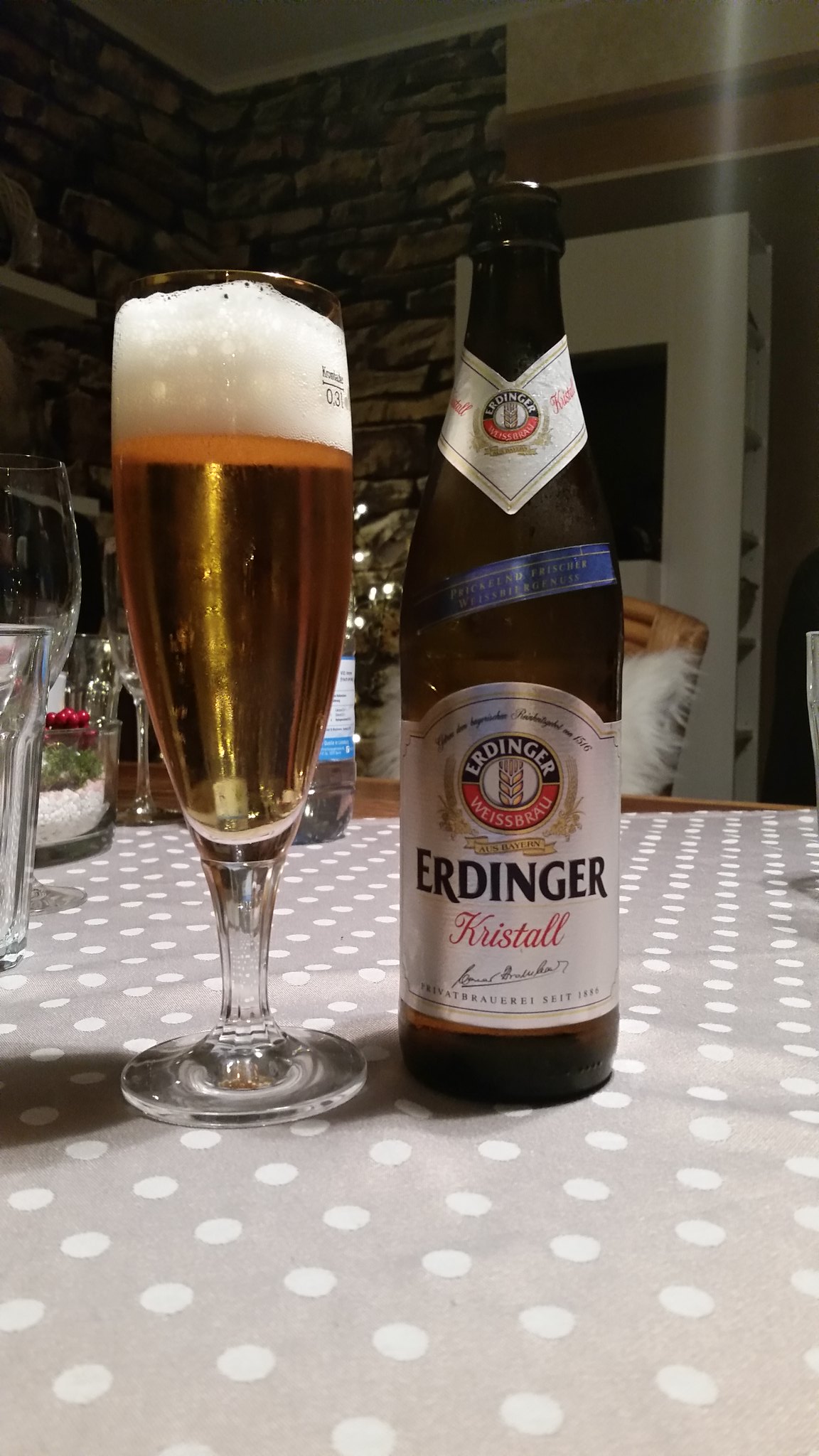Kristallweizen Bière - Vin Bière - Photo de Dan K - 101Pairing.com