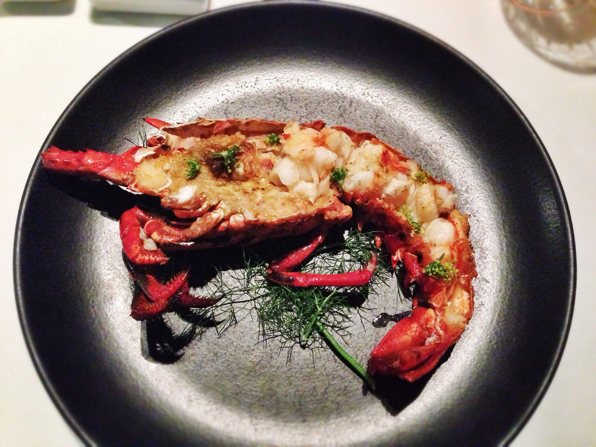 Canapé au beurre de langouste - Photo de T.Tseng - 101Pairing.com