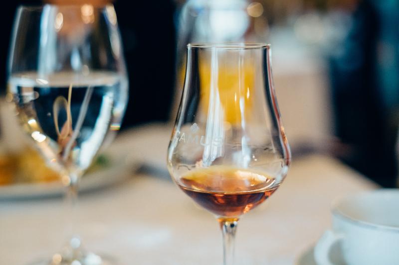Cognac Borderies XO - Eaux-de-vie et liqueurs - Photo de Kārlis Dambrāns - 101Pairing.com