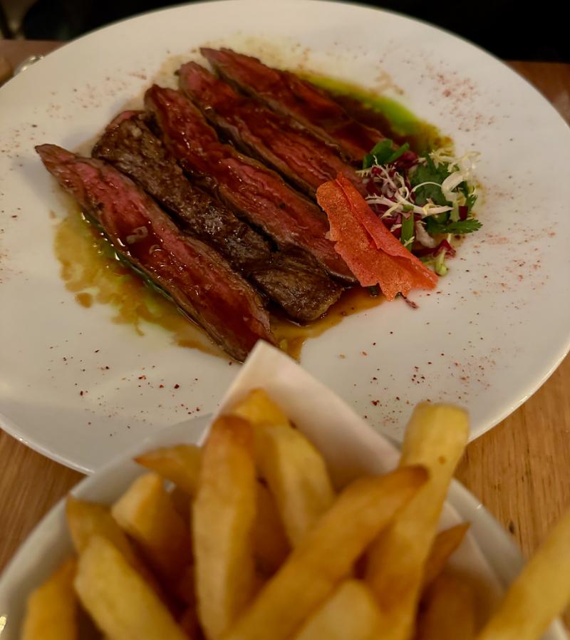 Bavette d&rsquo;aloyau à l&rsquo;échalote - Photo de F Delventhal - 101Pairing.com