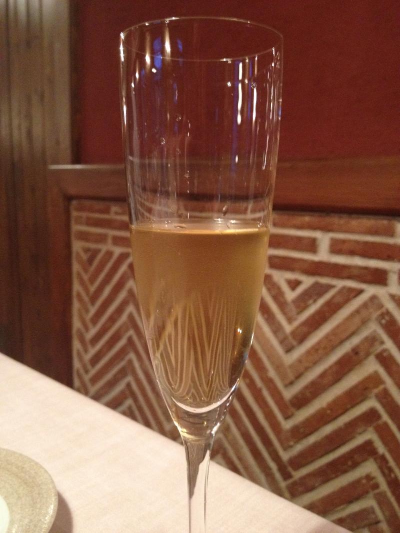 Crémant d’Alsace Blanc - Vins effervescents blancs - Photo de Joselu Blanco - 101Pairing.com