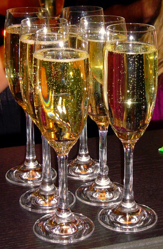 Crémant d’Alsace Riesling - Vins effervescents blancs - Photo de gernhaex - 101Pairing.com