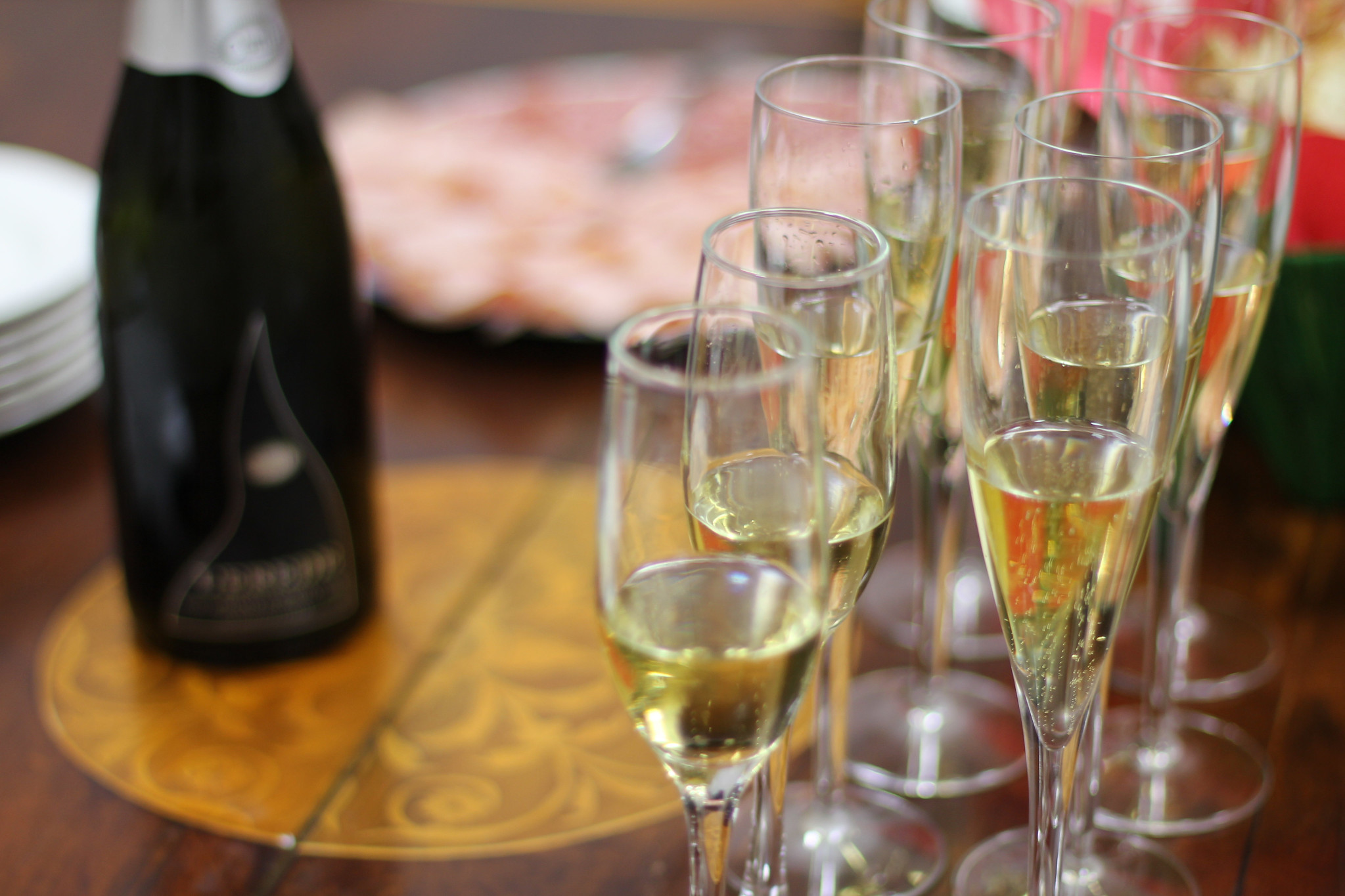 Crémant de Bourgogne Blanc de blancs Extra-brut - Vins effervescents blancs - Photo de Michela Simoncini - 101Pairing.com