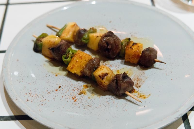 Brochettes de cœurs de canard - Photo de Edsel Little - 101Pairing.com