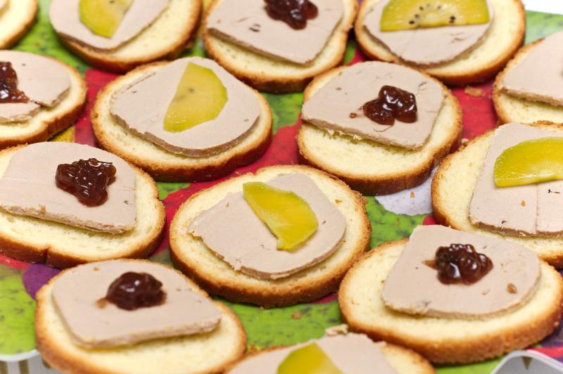 Canapé au foie gras de canard - Photo de Frédéric BISSON - 101Pairing.com