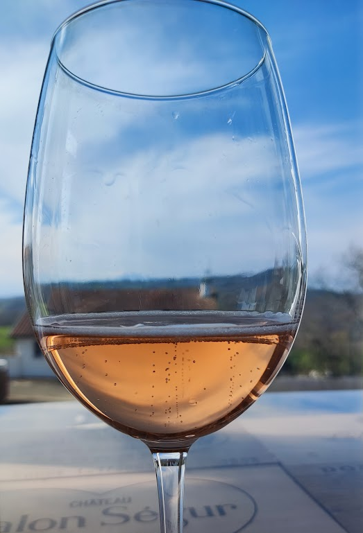 Crémant d’Alsace Rosé Brut - Vins effervescents rosés - Photo de Sylvain Torchet - 101Pairing.com