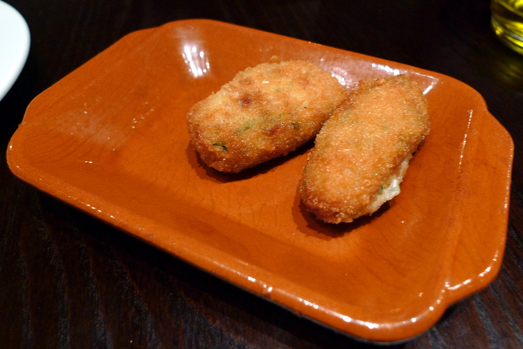 Croquettes de poulet - Photo de Ewan Munro - 101Pairing.com