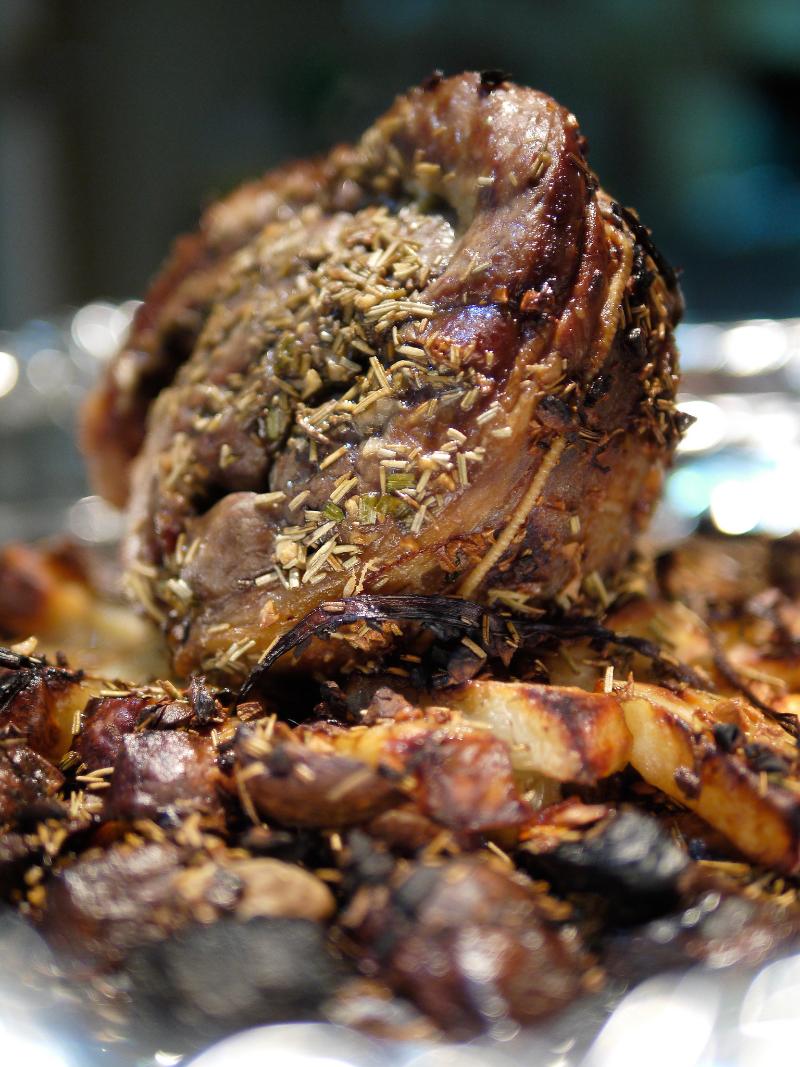 Épaule d&rsquo;agneau rôtie - Photo de B HU - 101Pairing.com