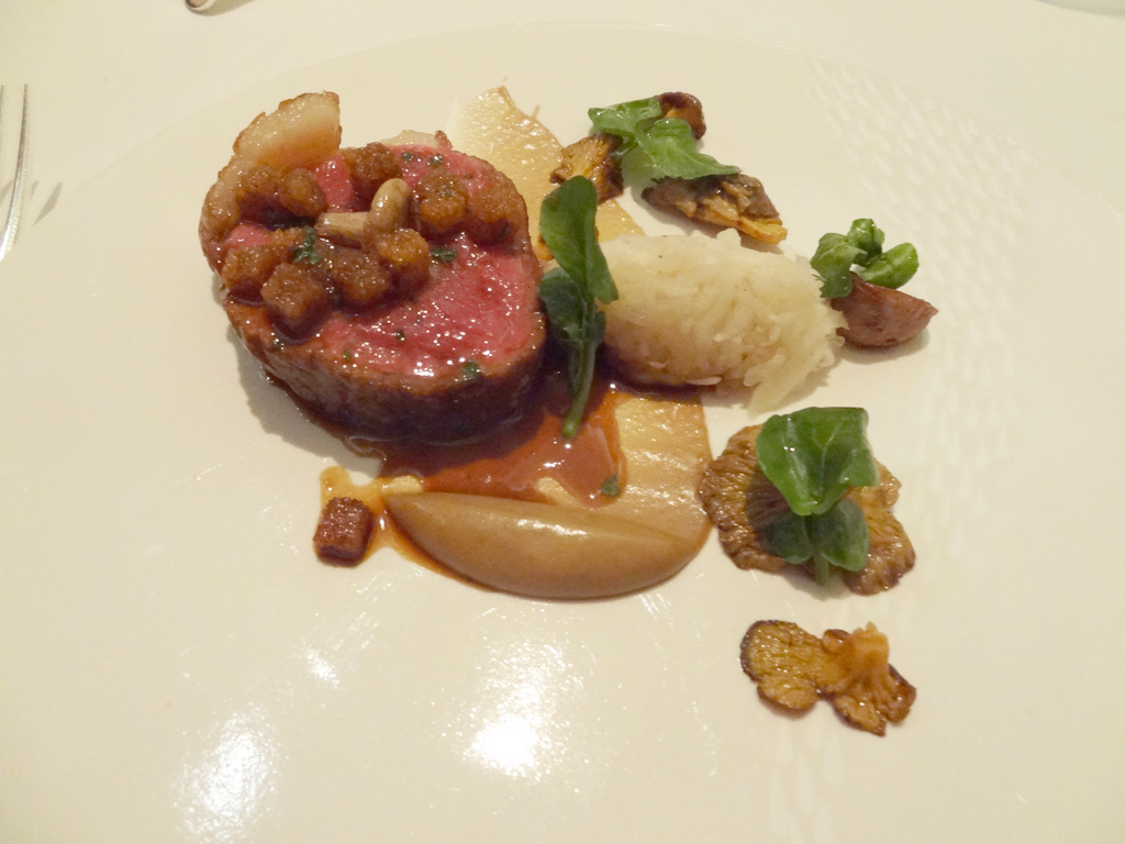Filet de bœuf aux girolles - Photo de Ross Bruniges - 101Pairing.com