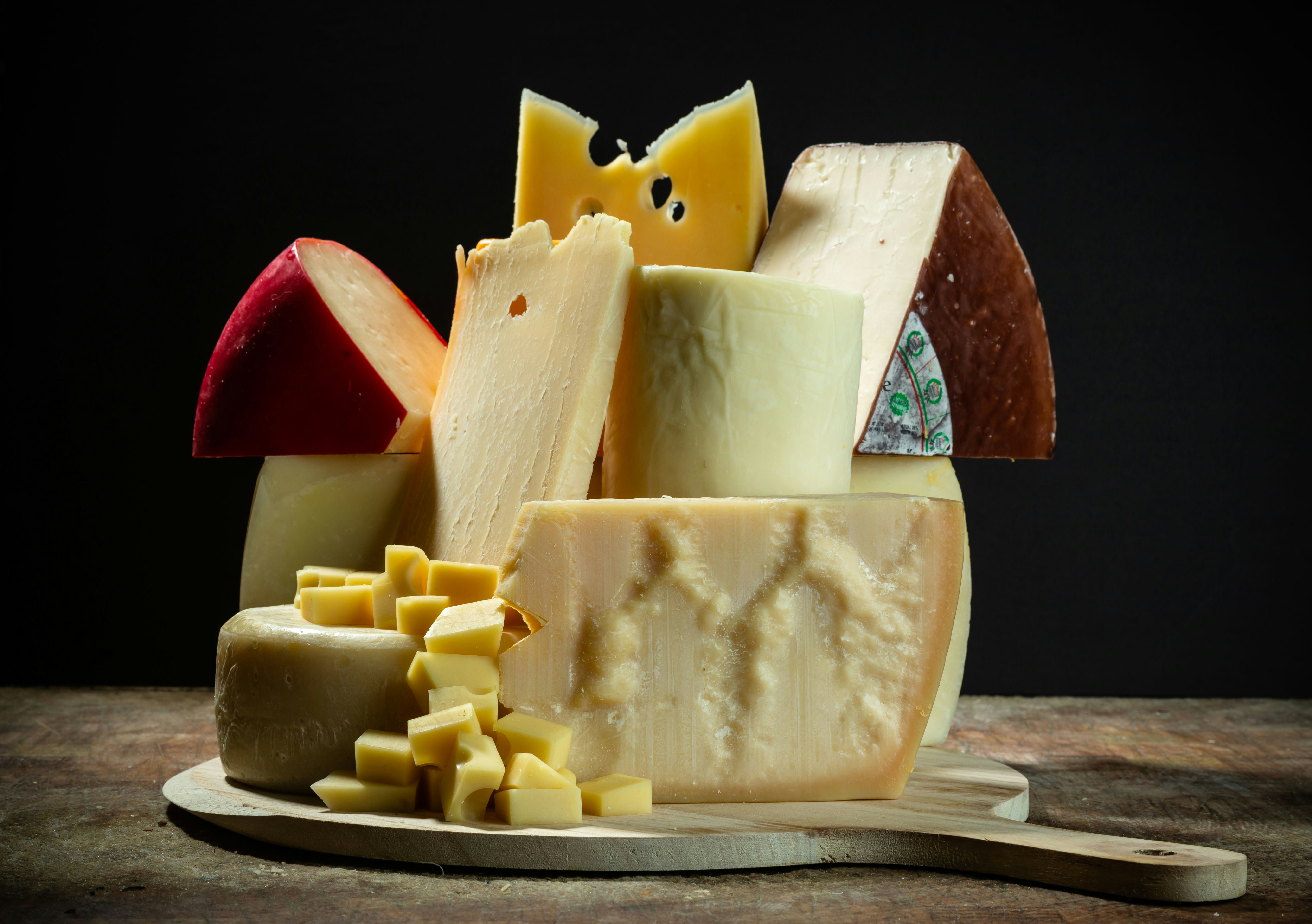 Fromage à pâte pressée cuite - Photo de VIRUL - 101Pairing.com