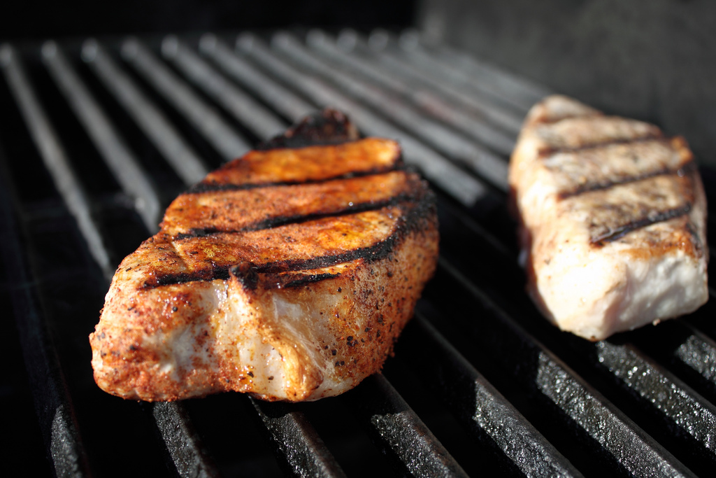 Grillade de porc au thym - Photo de Mike McCune - 101Pairing.com