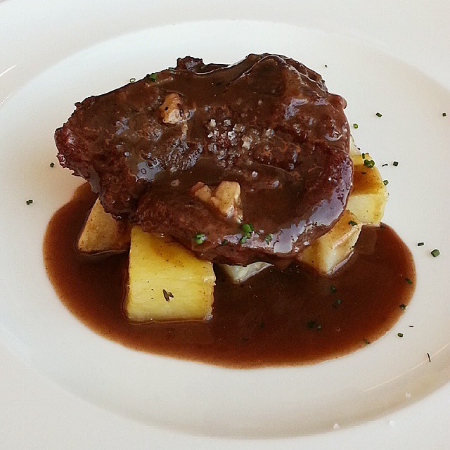 Joue de bœuf braisée - Photo de Debbie Tingzon - 101Pairing.com