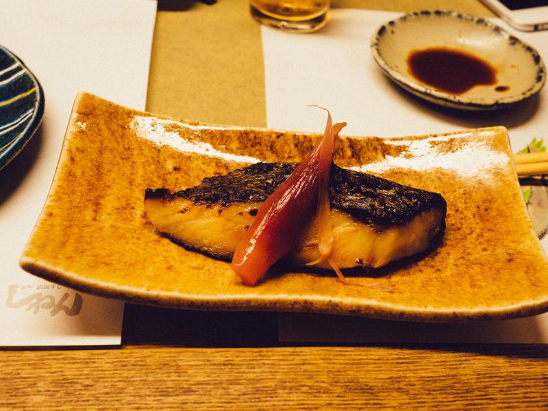 Morue grillée au vin blanc - Photo de Marco Carag - 101Pairing.com