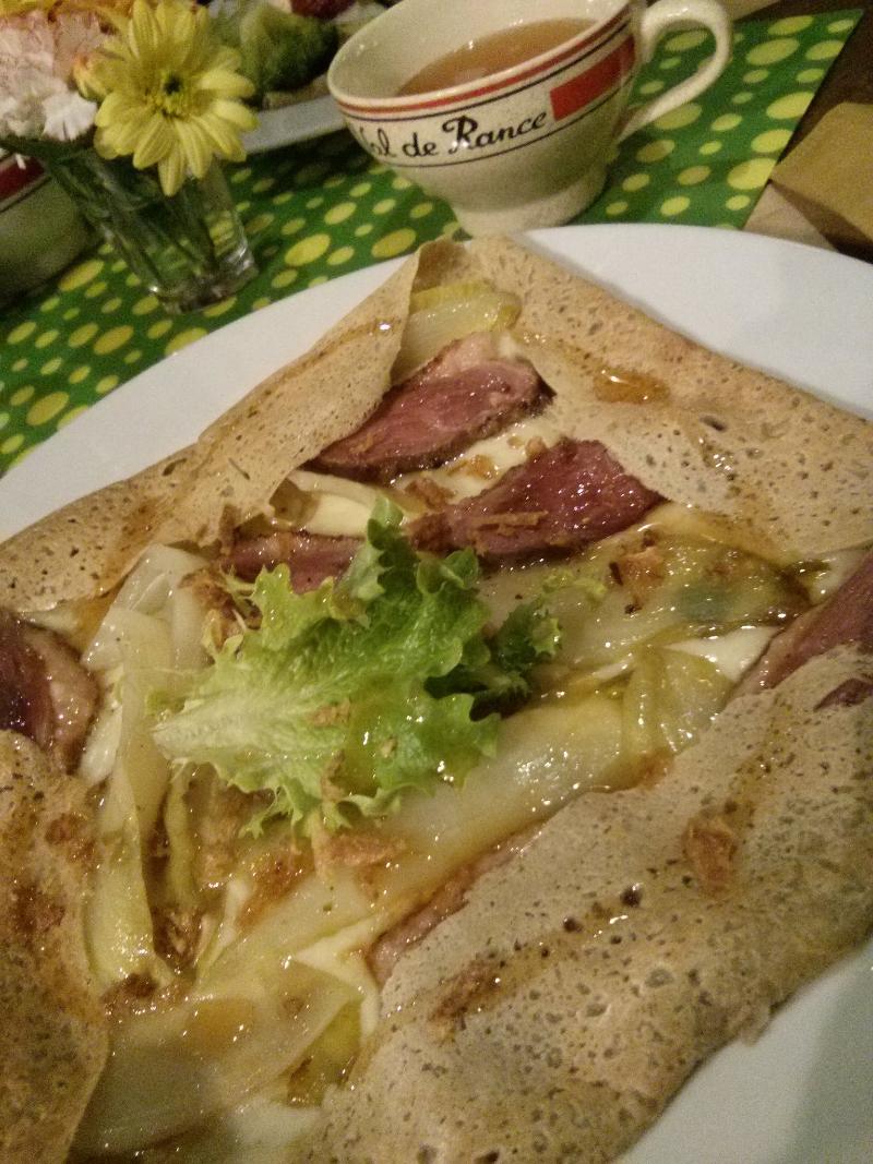 Pannequet au poulet - Photo de Marit & Toomas Hinnosaar - 101Pairing.com