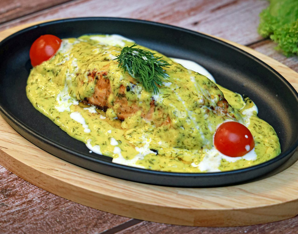 Pavé de saumon grillé sauce béarnaise
