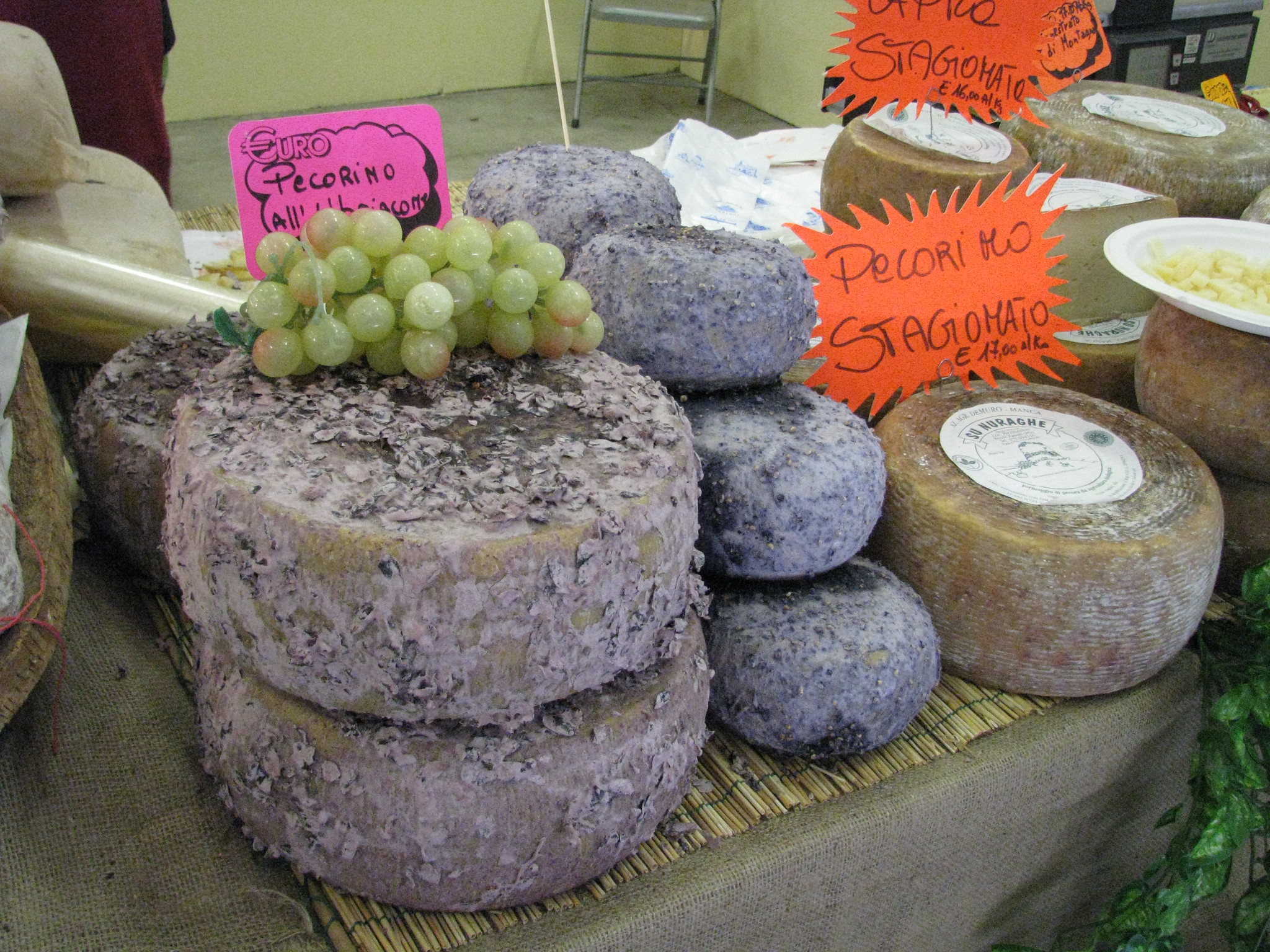 Pecorino Toscano stagionato - Photo de Monica Arellano-Ongpin - 101Pairing.com