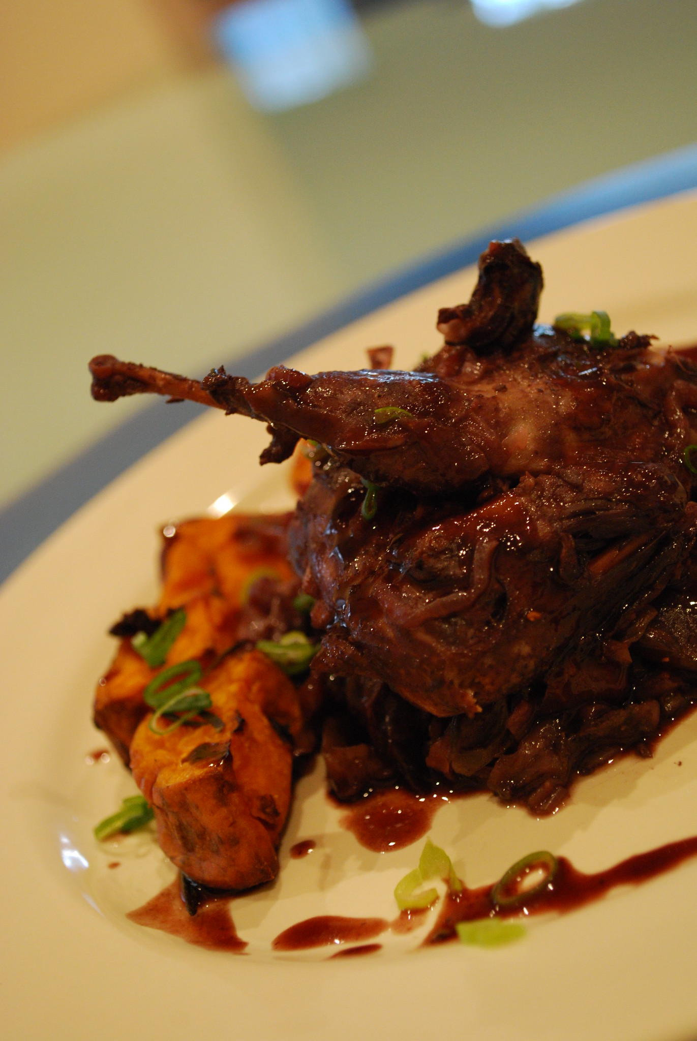 Pigeon braisé - Photo de Alpha - 101Pairing.com