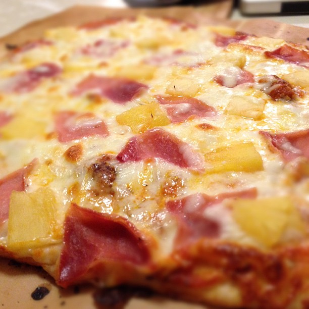 Pizza hawaïenne - Photo de Jake Spurlock - 101Pairing.com