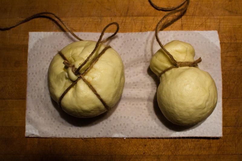 Provolone - Photo de Brian Boucheron - 101Pairing.com