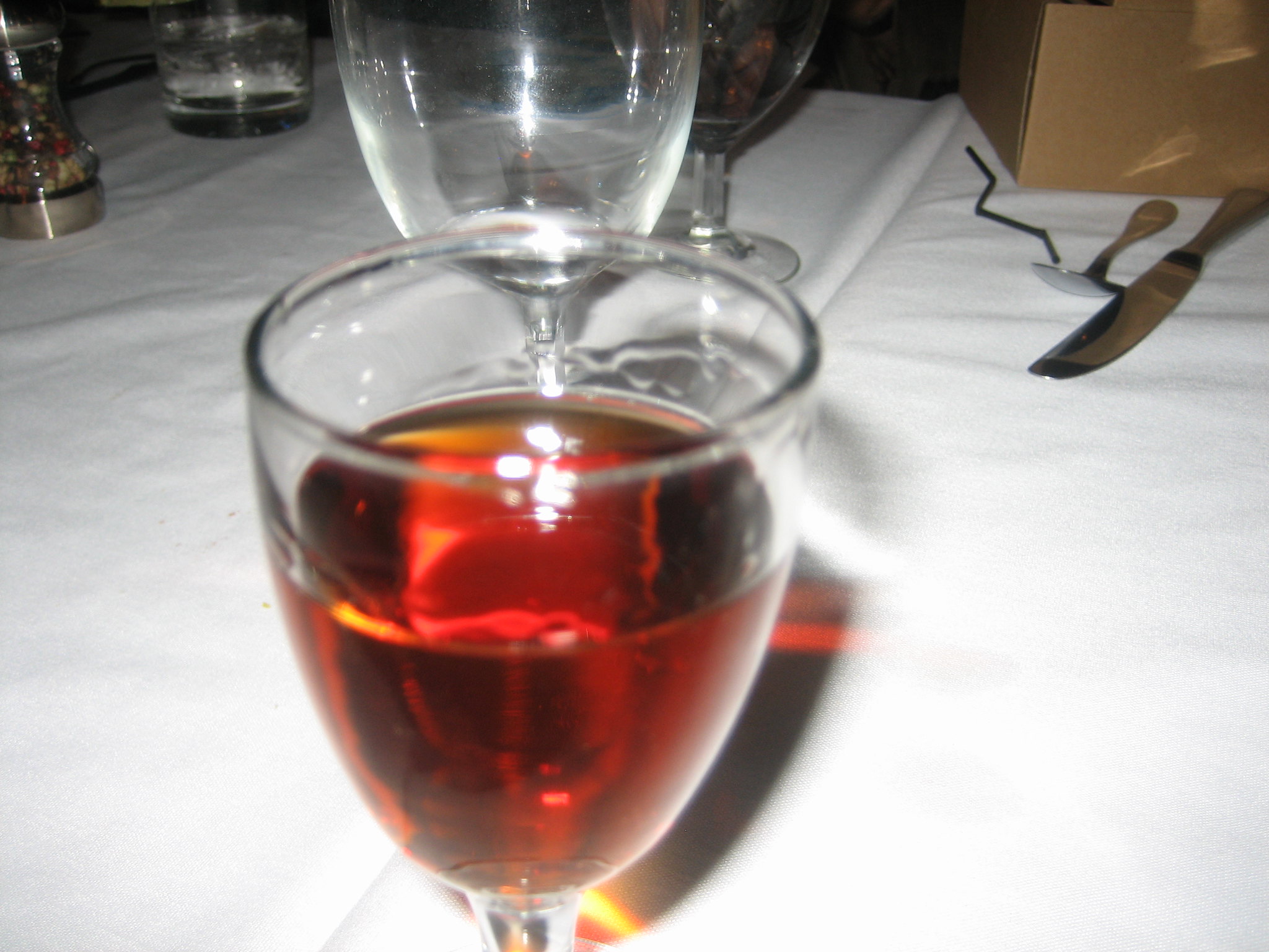 Banyuls Ambré rancio Hors d’âge - Mistelles, vins de liqueurs et vins doux naturels - Photo de Lance Fisher - 101Pairing.com