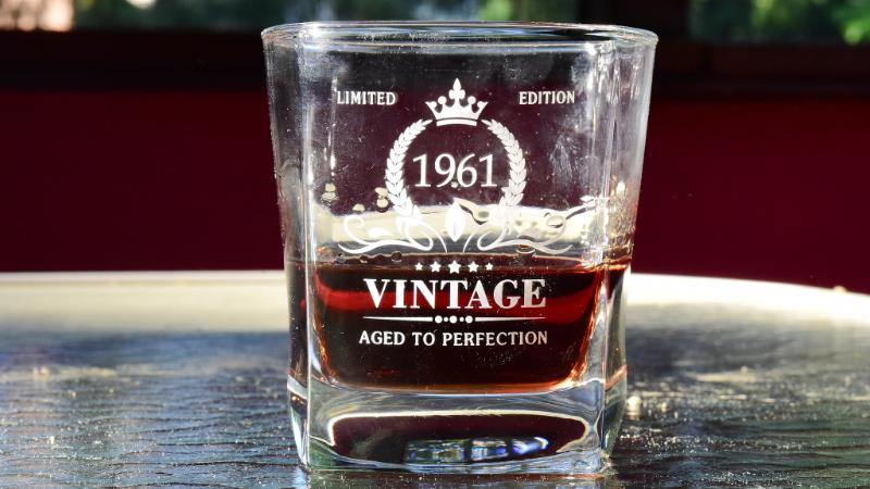 Rhum ambré - Eaux-de-vie et liqueurs - Photo de slgckgc - 101Pairing.com