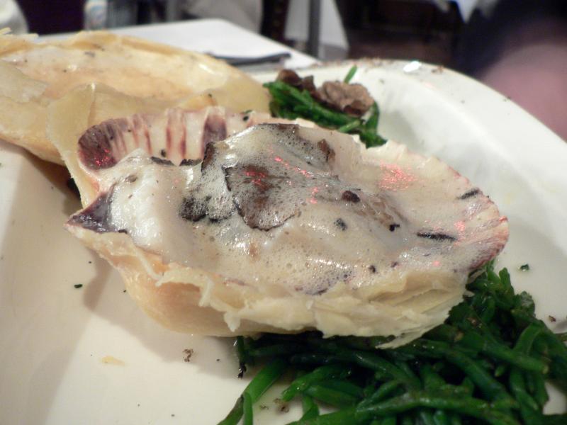 Coquilles Saint-Jacques à la truffe noire - Photo de stu_spivack - 101Pairing.com