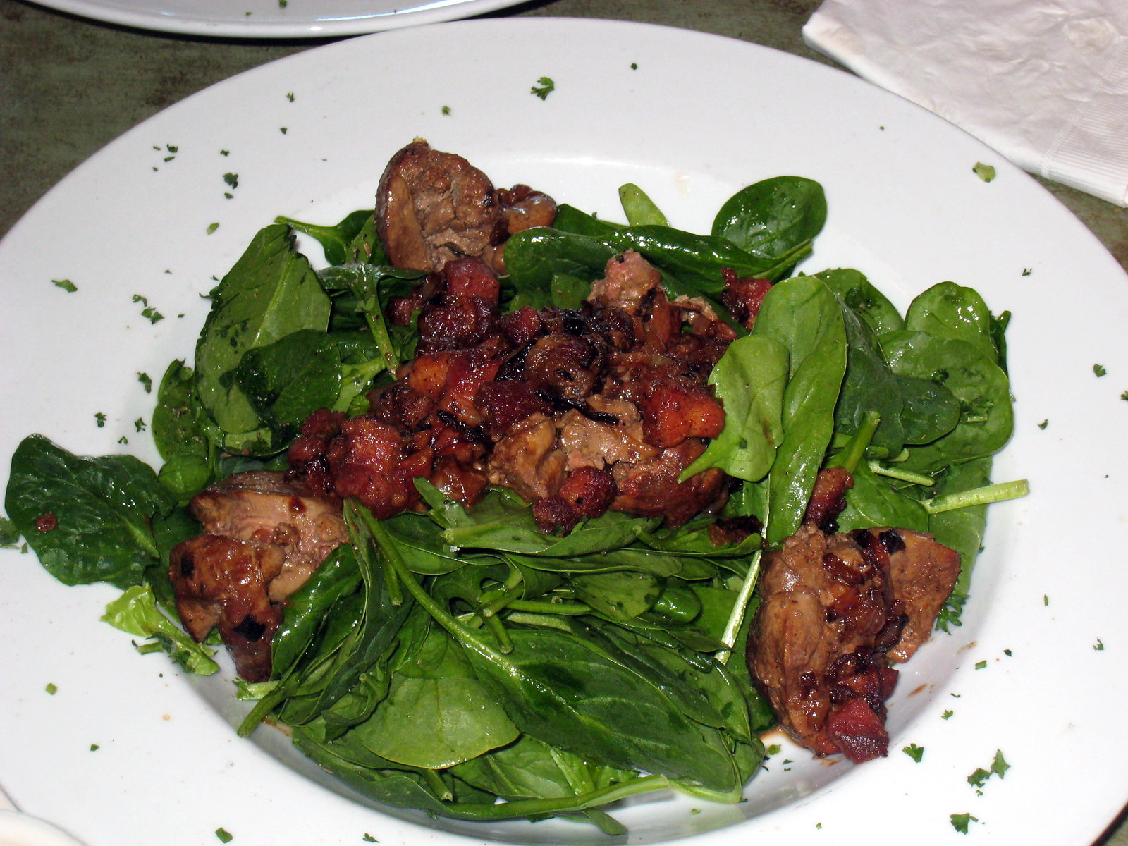 Salade de foies de volaille - Photo de Ryosuke Hosoi - 101Pairing.com