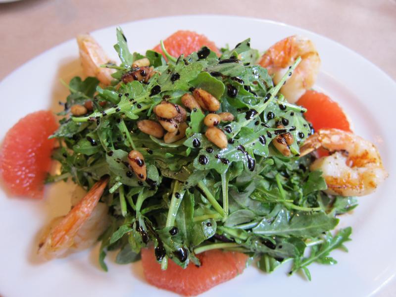 Salade de crevettes et pamplemousse - Photo de Neeta Lind - 101Pairing.com