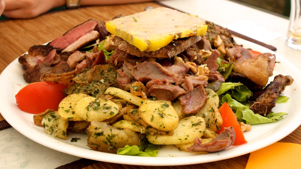 Salade périgourdine - Photo de Ian Sommerville - 101Pairing.com