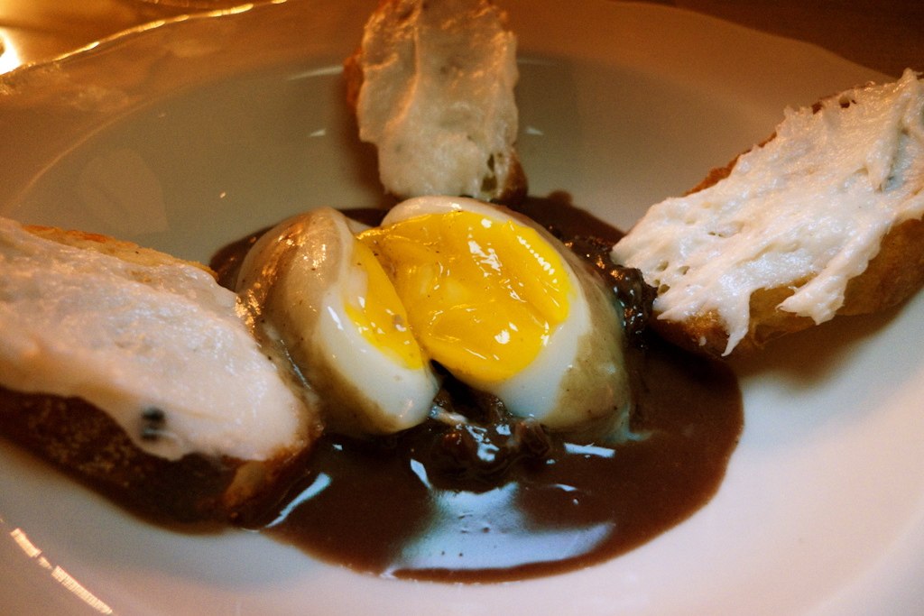 Sauce meurette - Photo de Arnold Gatilao - 101Pairing.com