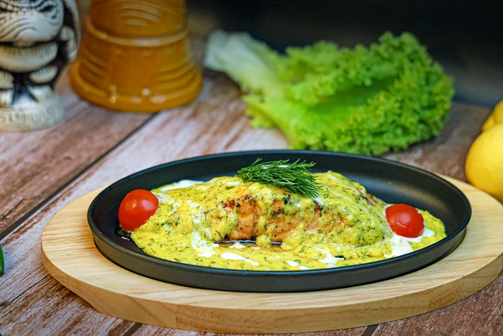 Saumon grillé sauce béarnaise