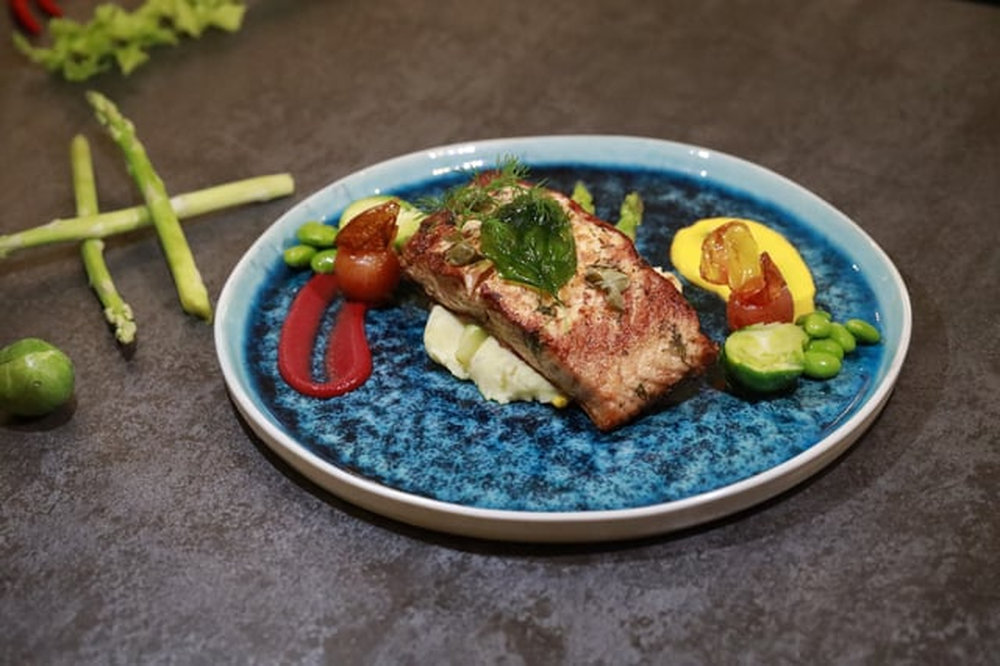 Saumon rôti aux herbes