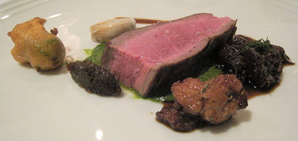 Carré de veau rôti - Photo de Charles Haynes - 101Pairing.com