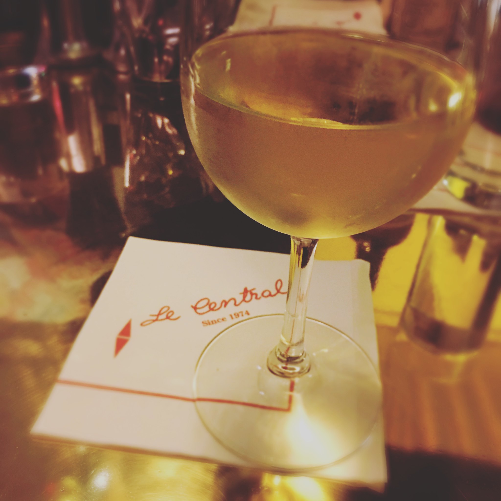 Bourgogne Coulanges-la-Vineuse Blanc - Vins tranquilles blancs - Photo de Sarah Stierch - 101Pairing.com