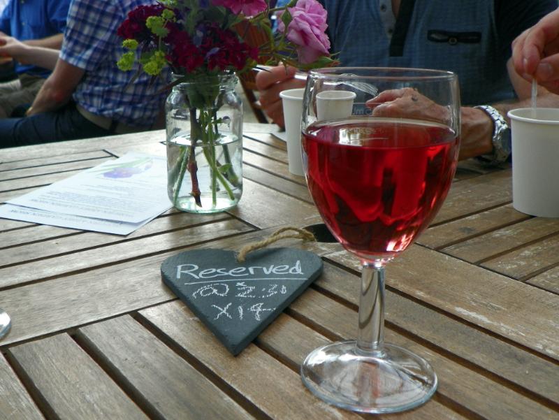 Saint-Sardos Rosé - Vins tranquilles rosés - Photo de Peter O'Connor aka anemoneprojectors - 101Pairing.com