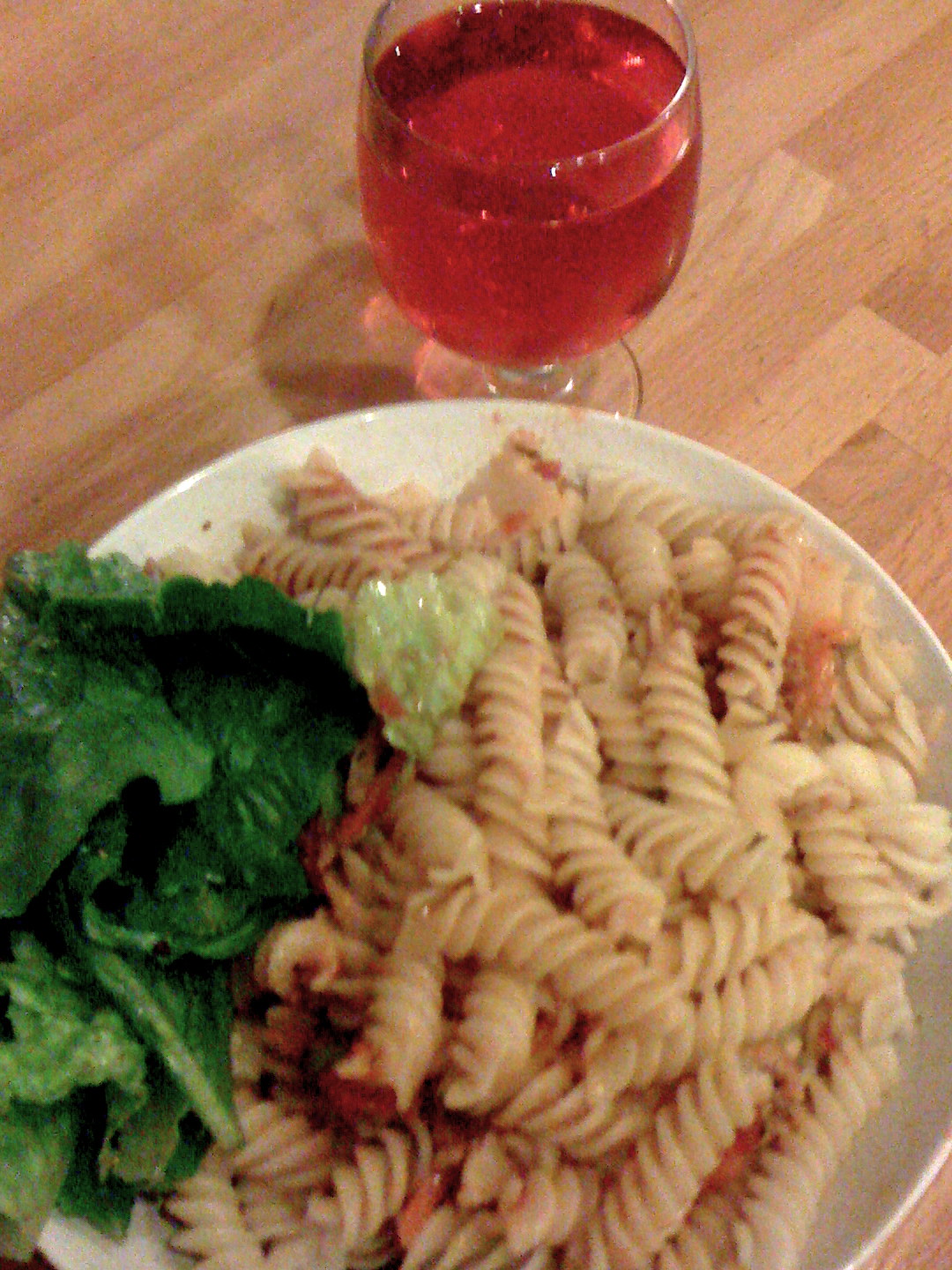 Côtes d’Auvergne Rosé - Vins tranquilles rosés - Photo de Paul Downey - 101Pairing.com