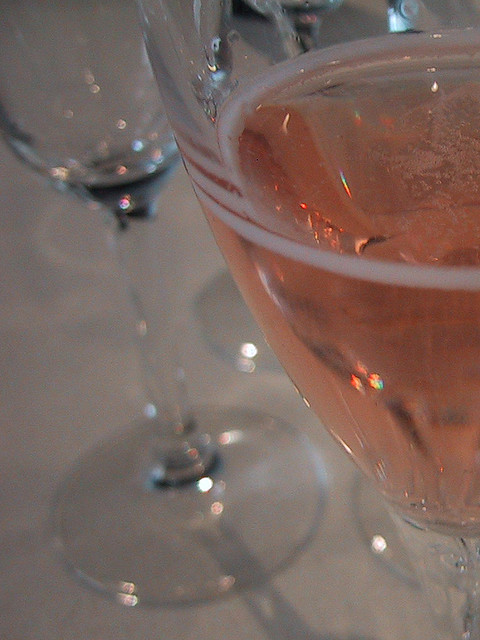 Champagne Grand cru Tours-sur-Marne Rosé Sec Millésimé - Vins effervescents rosés - Photo de AMCSviatko - 101Pairing.com