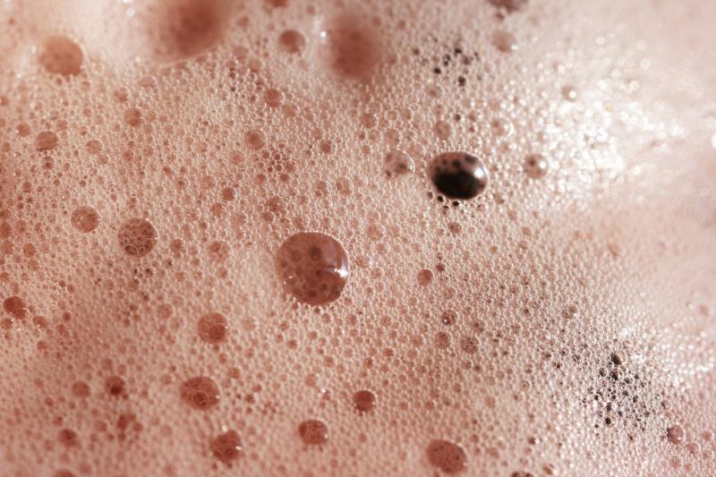 Crémant d’Alsace Rosé Extra-sec - Vins effervescents rosés - Photo de Quinn Dombrowski - 101Pairing.com