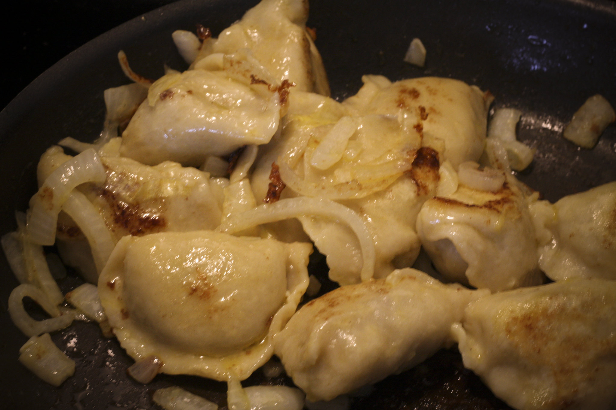 Pierogi au chou et aux champignons - Photo de Broderick - 101Pairing.com
