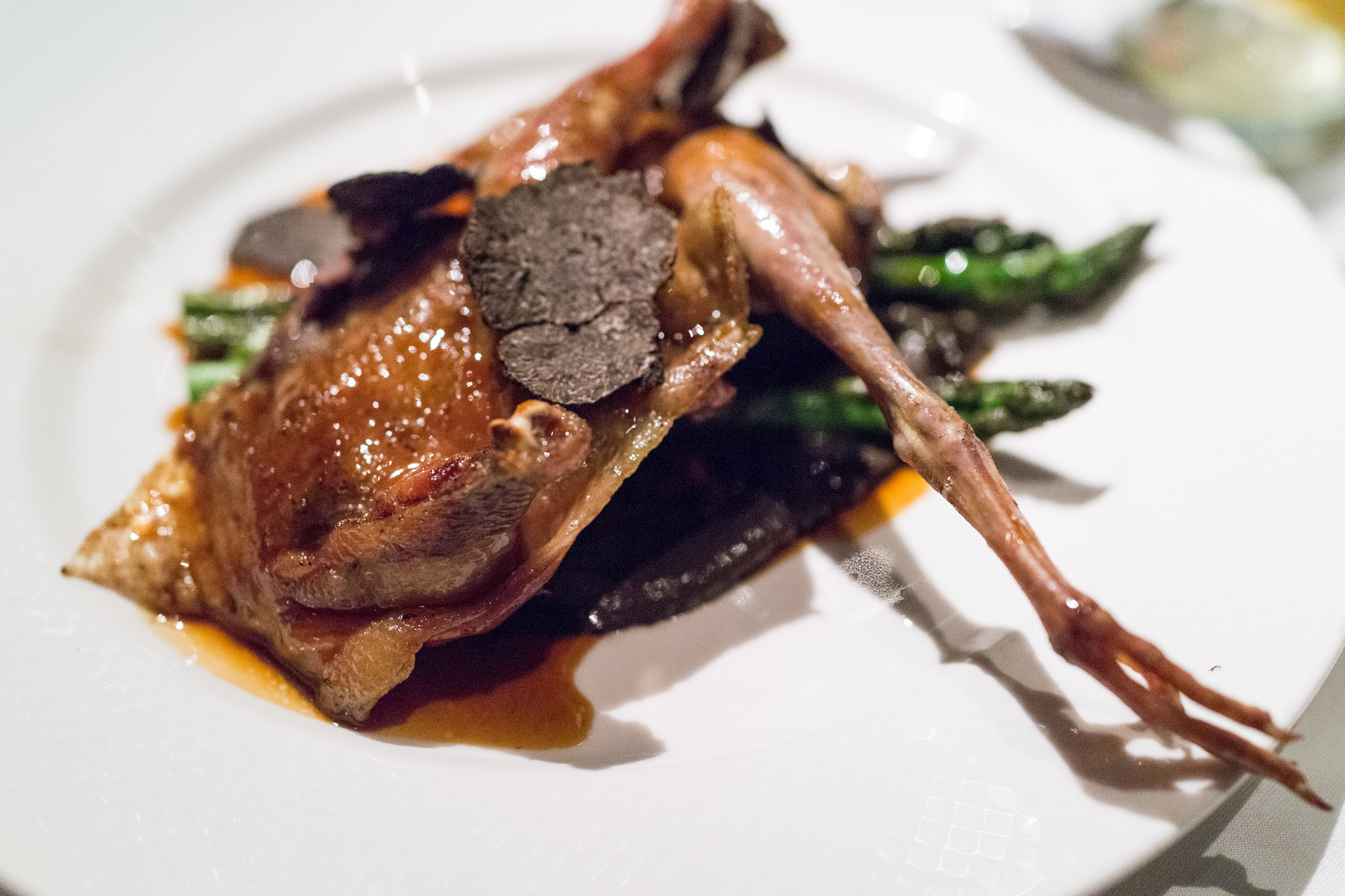 Pigeonneau à la truffe noire - Photo de Edsel Little - 101Pairing.com