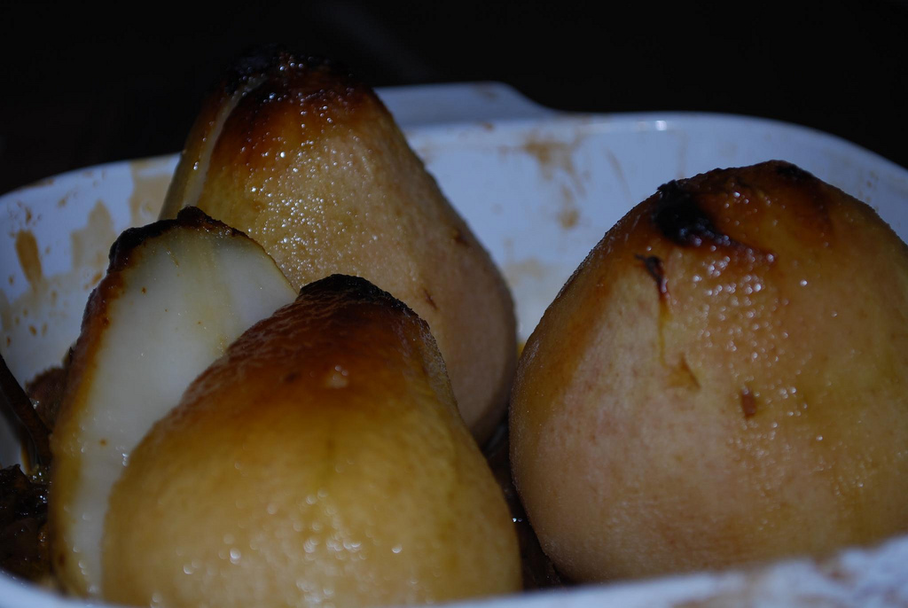 Cassolette de poires au vin blanc - Photo de Alpha - 101Pairing.com