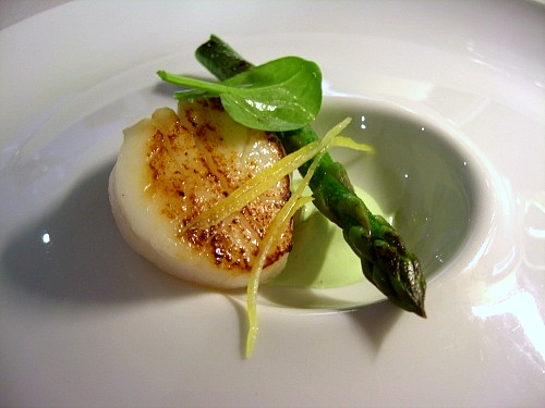Coquilles Saint-Jacques aux agrumes à la poêle - Photo de dpotera - 101Pairing.com