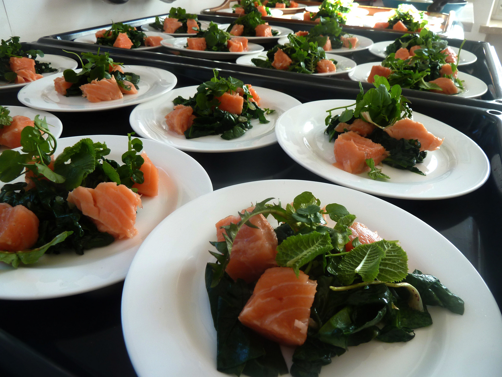 Salade d’épinards au saumon fumé - Photo de rea mühlthau - 101Pairing.com