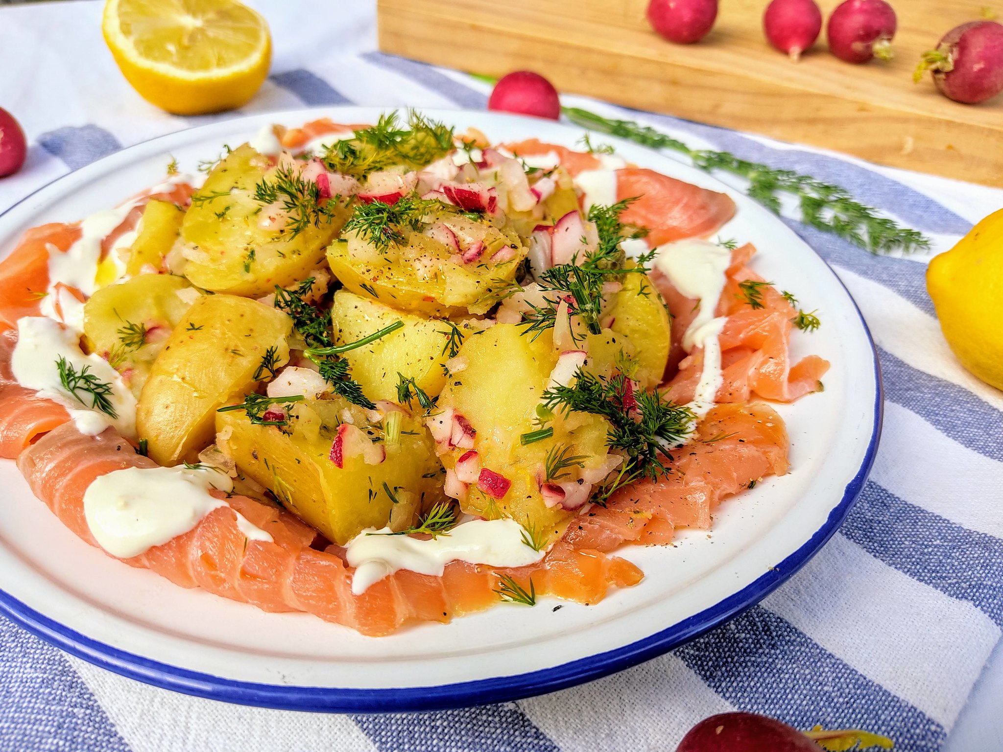 Salade de pommes de terre vapeur à l’aneth et au saumon fumé - Photo de Pablo EM - 101Pairing.com