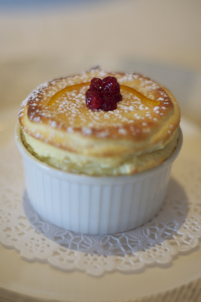 Soufflé glacé aux cerises - Photo de Nick Webb - 101Pairing.com