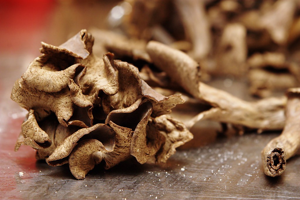 Trompettes de la mort à la poêle - Photo de traaf - 101Pairing.com