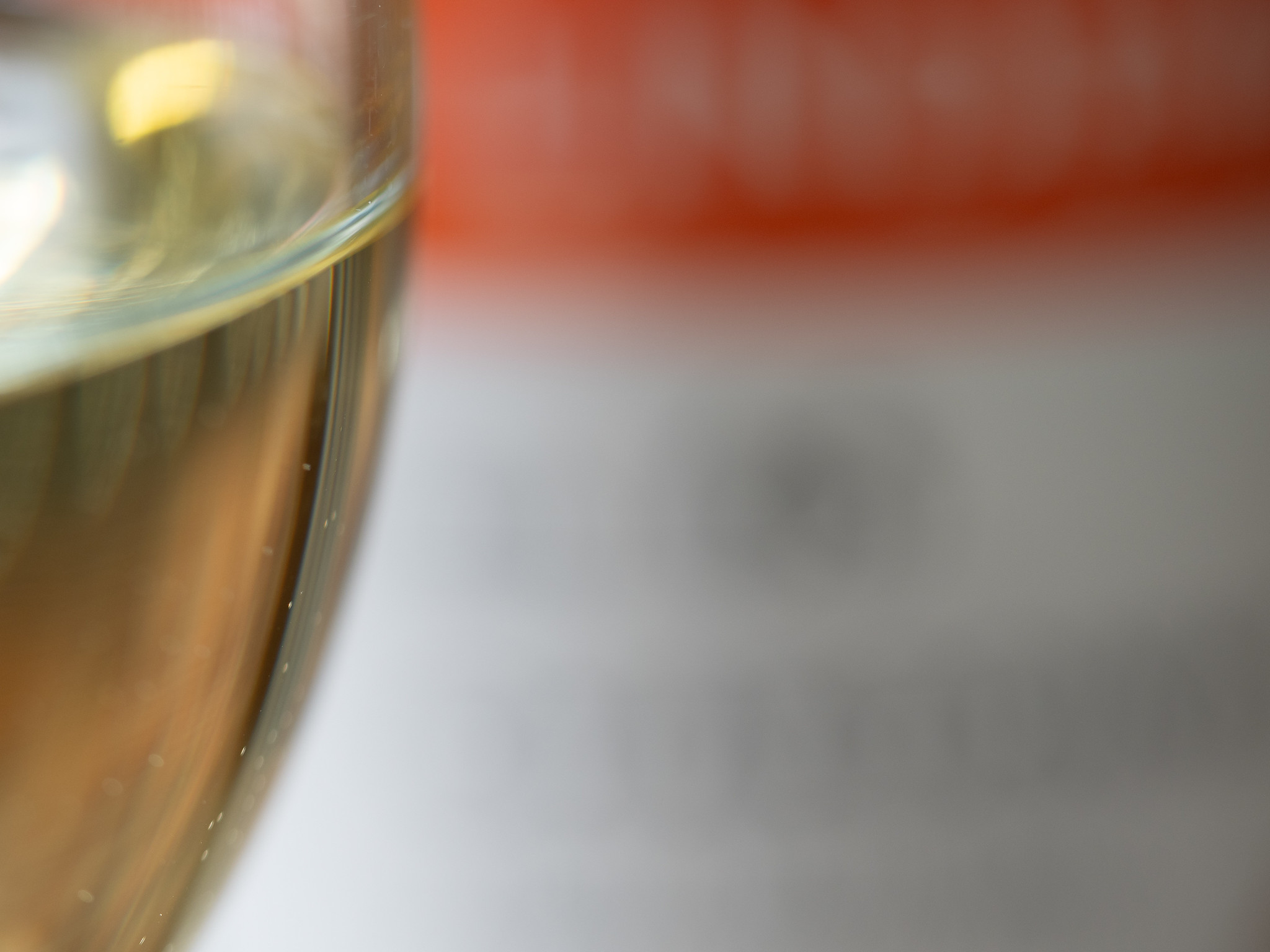 Muscadet Blanc Côtes de Grand-Lieu Sur lie - Vin Blanc - Photo de AJ LEON - 101Pairing.com